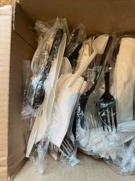Photo of free Picnic/Party Supplies (Norbeck and Layhill Roads) #2