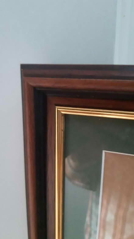Photo of free Large picture frame (Tring HP23) #3