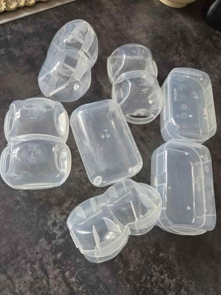 Photo of free Travel pacifier/dummy cases (En7) #1