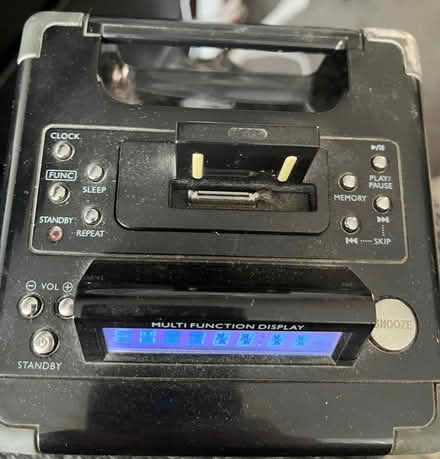 Photo of free Radio clock (Selsdon CR2) #1