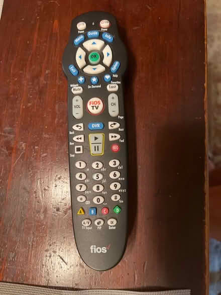 Photo of free FIOS remote control (Mt. Pleasant DC) #1