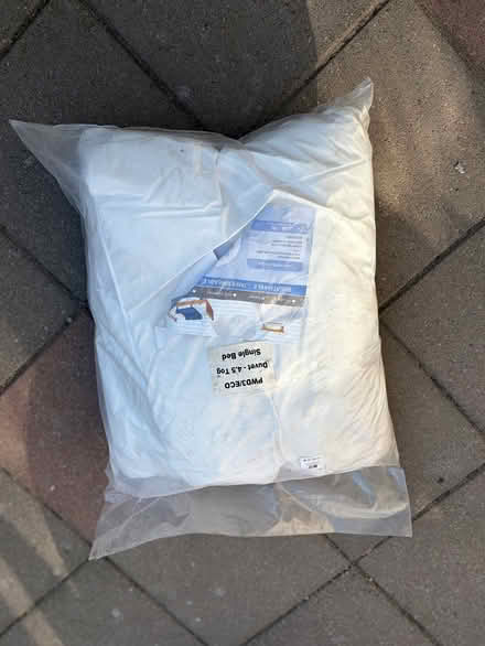 Photo of free Single bed duvet (Dublin4) #1