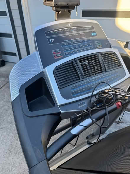 Photo of free NordicTrack treadmill (6035 sw Wilbard st Portland) #1