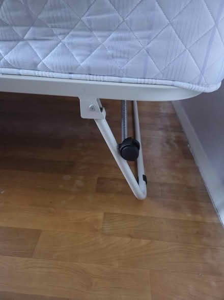 Photo of free Single trundle bed with wheels (Camden NW1) #4