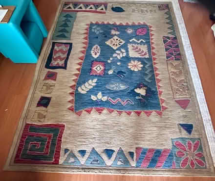 Photo of free Living room rug approx 5’ x 7’ (Furzton MK4) #1