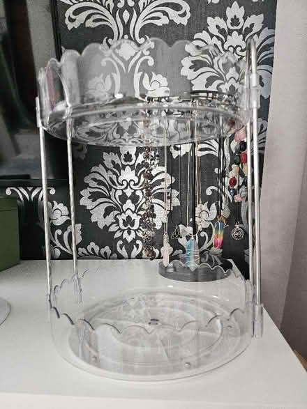 Photo of free Rotating organiser (Wisewood S6) #1