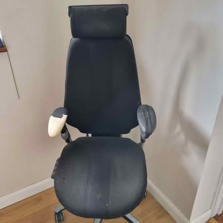 Photo of free Ergonomic Office Chair (Beaconsfield HP9) #2