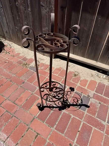Photo of free Plant stand (Livermore) #1