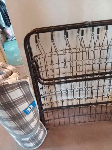 Photo of free 'Zbed' (Woodthorpe NG5) #1