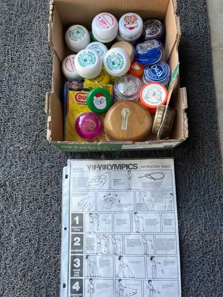 Photo of free Collection of yo-yos (Niles) #1