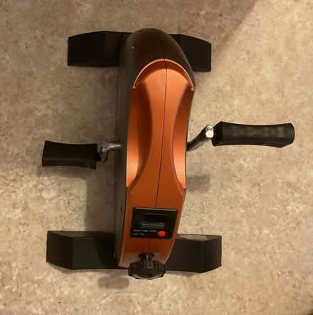 Photo of free Manual leg exerciser (Crown Heights, Brooklyn 11225) #3
