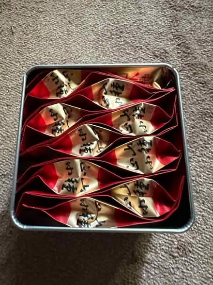 Photo of free New Tin Of Oriental Tea? (Holland Park W11) #1