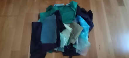 Photo of free Lining and other fabric pieces (TN34 - top of Elphinstone Road) #1