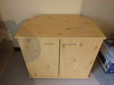 Photo of free Desk for computer (Chesterton CB4) #1