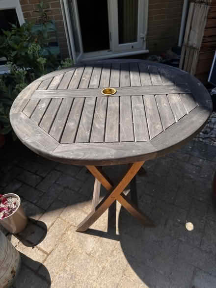 Photo of free Teak garden table and 2-4 chairs (Clevedon BS21) #1