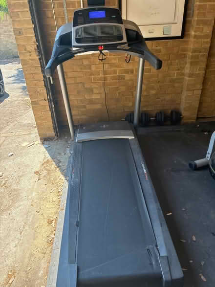 Photo of free Treadmill machine (Blackheath SE3) #1