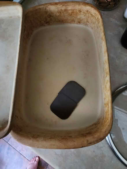 Photo of free The Pampered Chef stoneware dishes (WF4 Horbury) #3