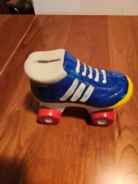 Photo of free misc. toys and action figures (Brookland) #4