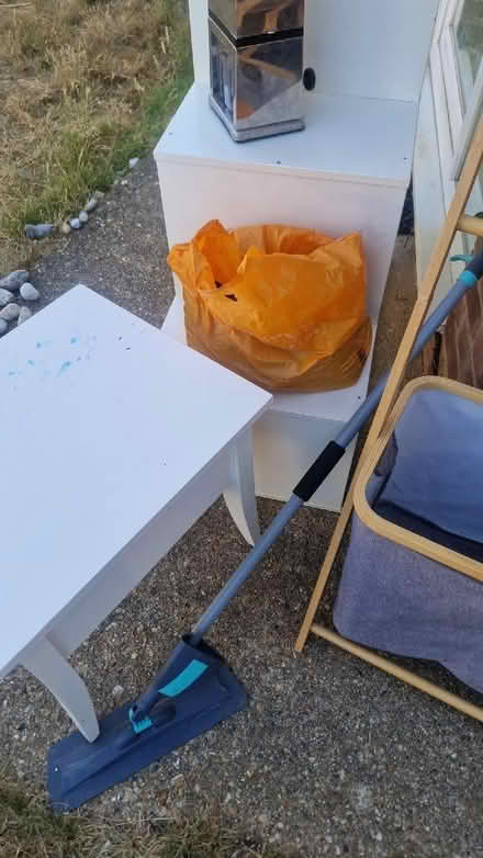 Photo of free Home stuff (Hanworth RG12) #2