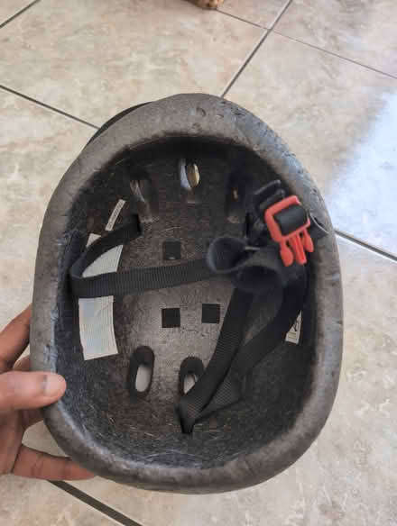 Photo of free Caps and Hat Mittens; Helmet (Wallington SM6) #3