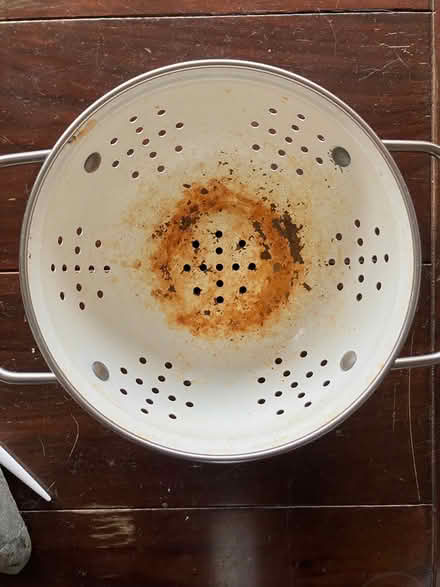 Photo of free small, rusty colander (sausalito) #3