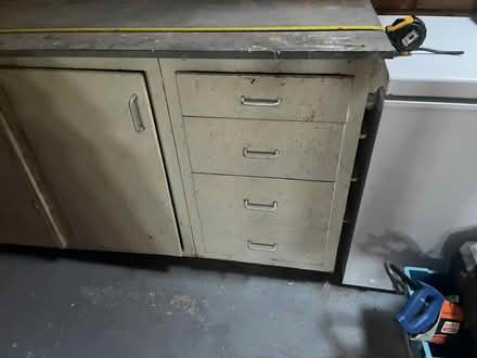 Photo of free Old bench maybe useful garage (Dunstable LU6) #3