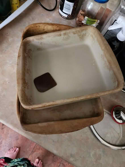Photo of free The Pampered Chef stoneware dishes (WF4 Horbury) #1