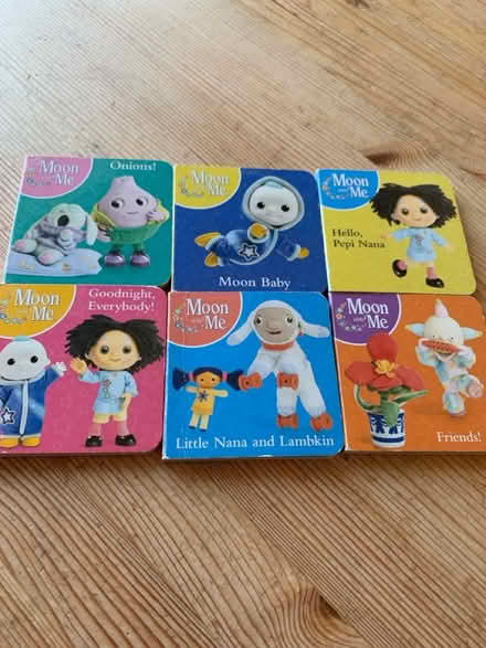 Photo of free Baby books (Harlington LU5) #1