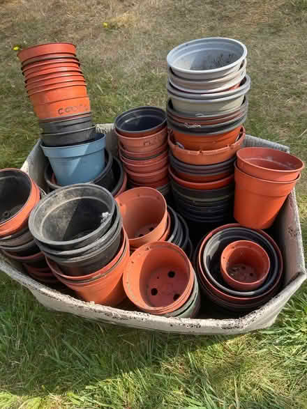 Photo of free Flower pots (West Wickham area BR4) #1