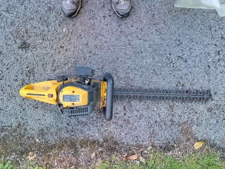 Photo of free JCB Petrol Hedge Trimmer (Lea Bridge DE4) #4