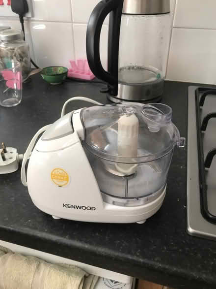 Photo of free Mini blender (HR4) #1