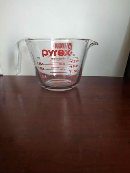 Photo of free Pyrex 1c/250 ml (Near Fairview & 55th St, DG) #1
