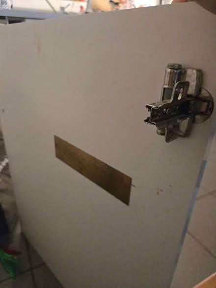 Photo of free Cupboard door (Dalston / Stoke Newington) #4