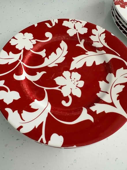 Photo of free M&S dining plates and tea set (M34 Audenshaw) #4