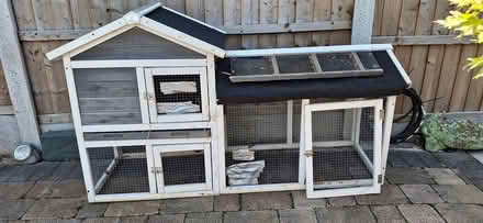 Photo of free Guinea pig/rabbit hutch (Chaddesden DE21) #1