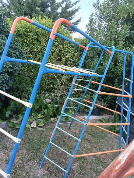 Photo of free Monkey frame (Swindon SN2) #1