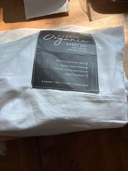 Photo of free Organic cotton king flat sheet (Kanata Lakes) #1
