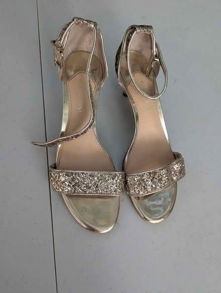 Photo of free Sparkly gold heels, women's 10 (Davis Square Somerville) #1