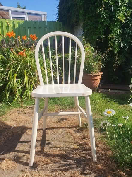 Photo of free White Wooden Chair (Havant PO9 3NY) #2