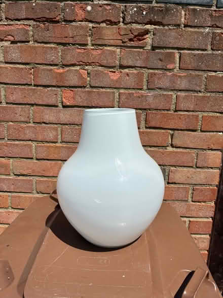 Photo of free White M&S vase (Headington OX3) #1