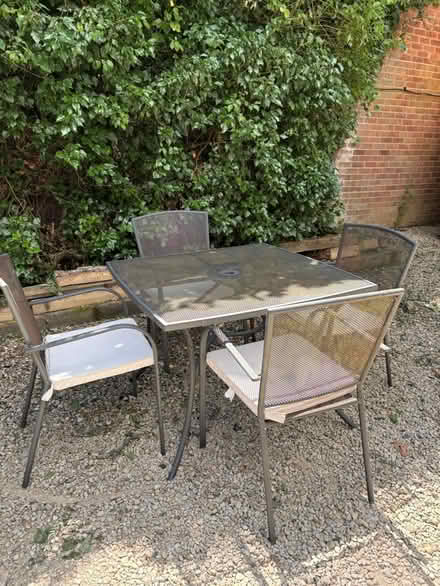 Photo of free Garden table and chairs (Sonning Common) #1