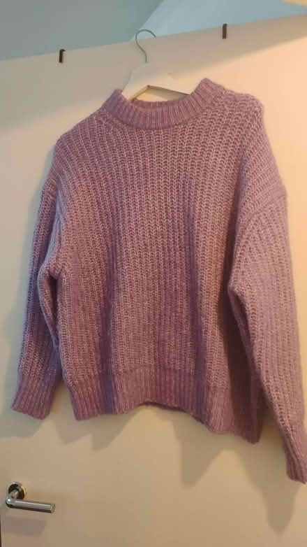 Photo of free Small Zara Jumper (Mill Hill NW7) #1