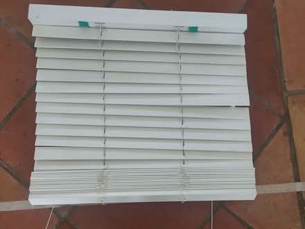 Photo of free 2 white Venetian blinds (Greenhill HA1) #2