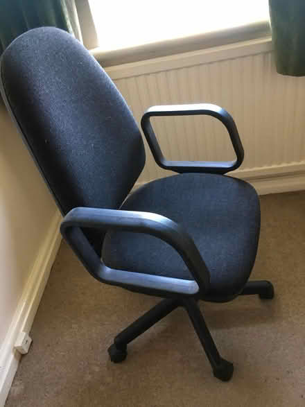 Photo of free Swivel office chair (High Barnet EN5) #2