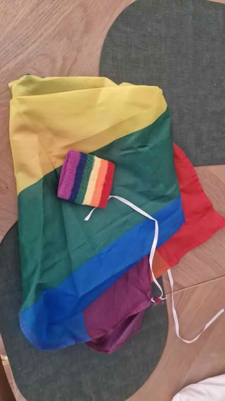 Photo of free LGBTQ flag (Sidcup DA15) #1