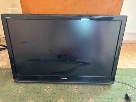 Photo of free Television no stand (Clayton BD14) #2