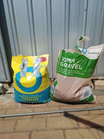 Photo of free Master cement and 10mm gravel (Botley OX2) #1