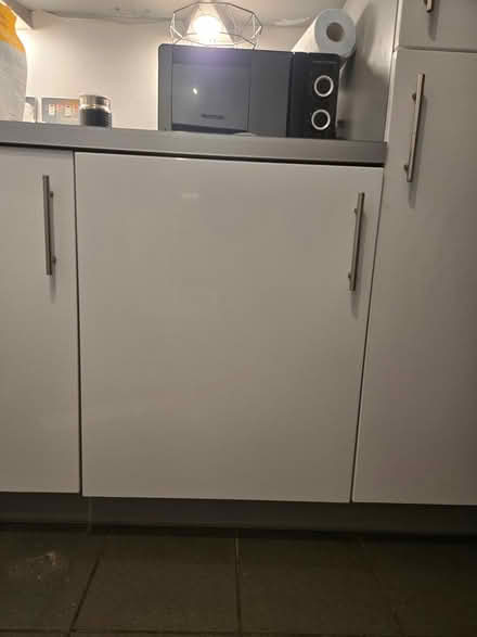 Photo of free Cupboard door (Dalston / Stoke Newington) #1