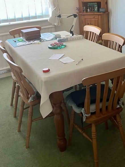 Photo of free Dining room table and six chairs (Potterspury NN12) #1