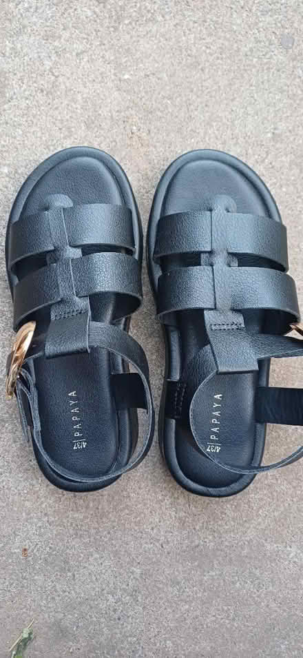 Photo of free Papaya sandals uk4 (Ng3 5lh) #2